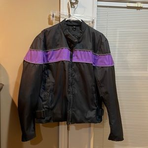 Black & Purple riding jacket with vent slits, zip out liner and pockets size Xl